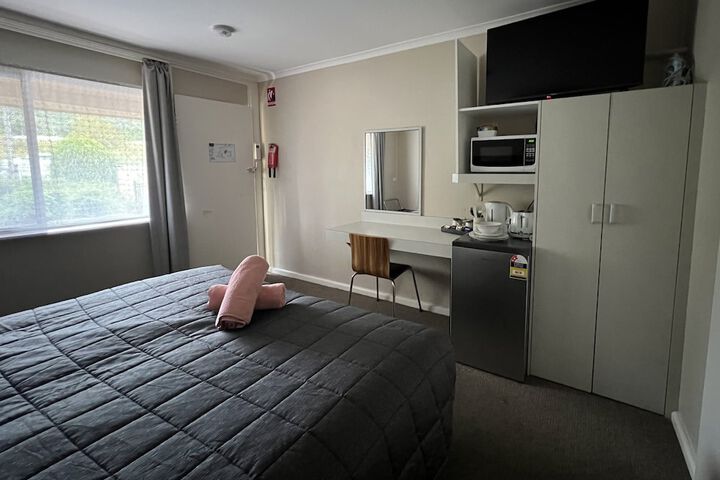 Room 26 of 95