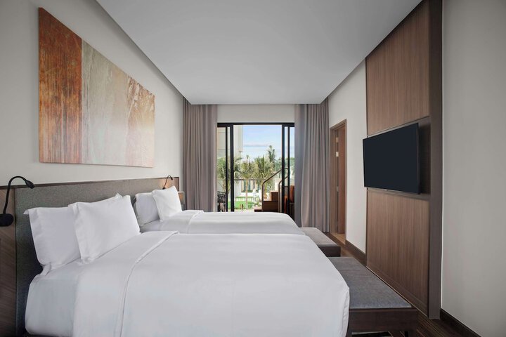 Room 8 of 71