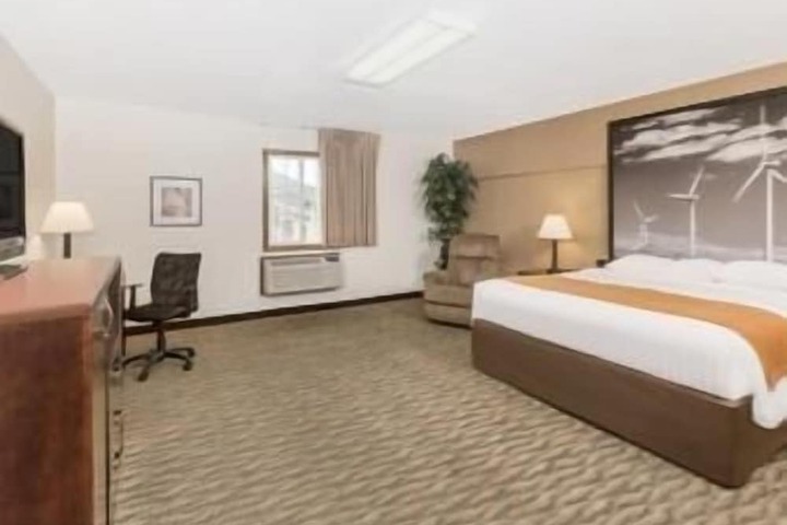 Standard | King Bed (2 of 9)