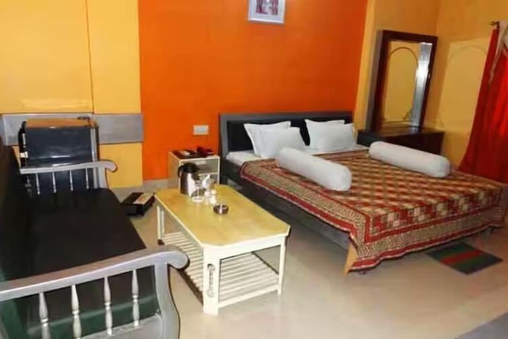 Room 2 of 17