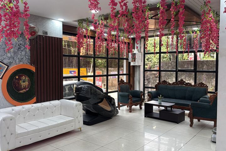 Hotel Interior 5 of 29