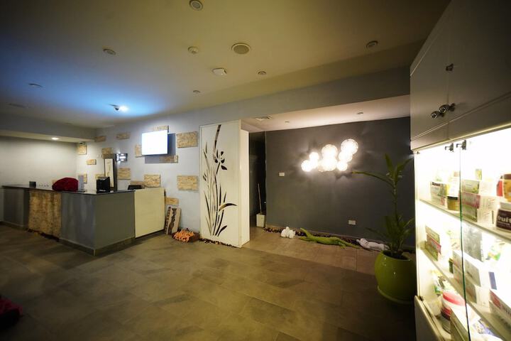 Hotel Interior 97 of 163