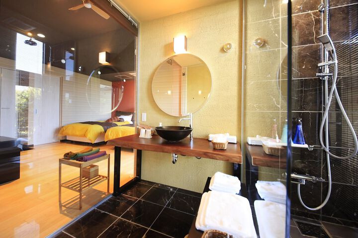 Clean Restrooms