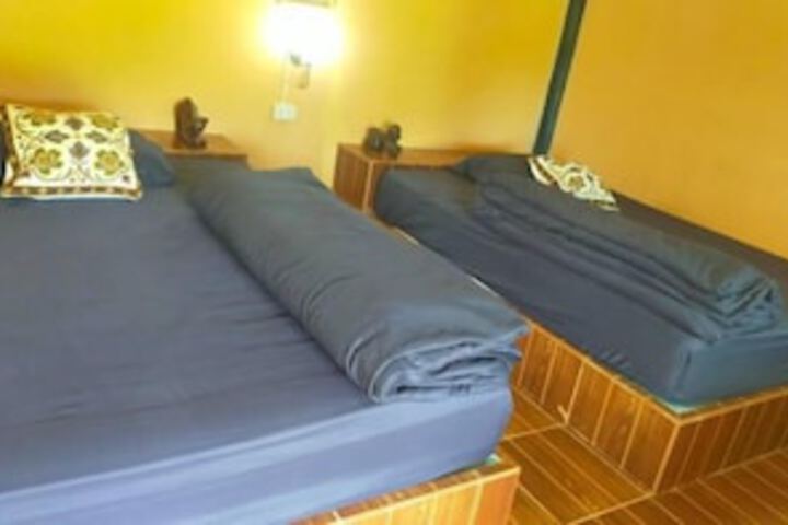 Room 3 of 25
