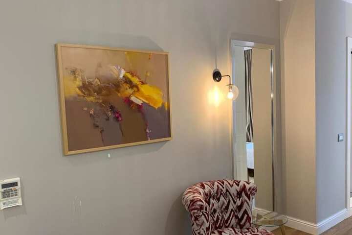 Room 19 of 49