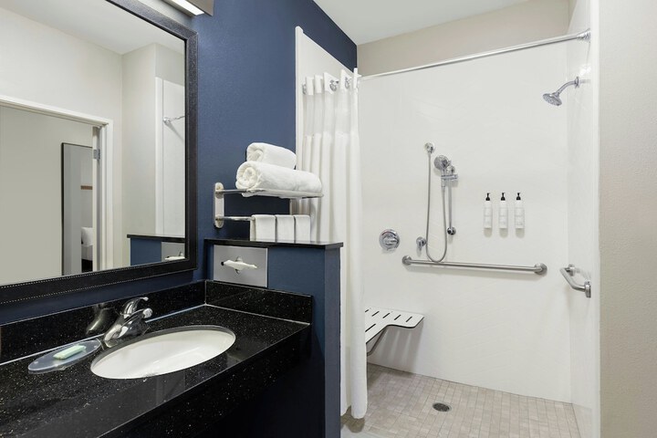 Bathroom Interior Photo