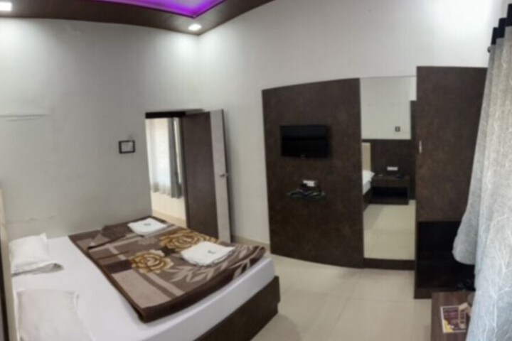 Room 14 of 59