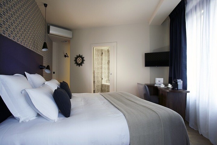 Room 19 of 46
