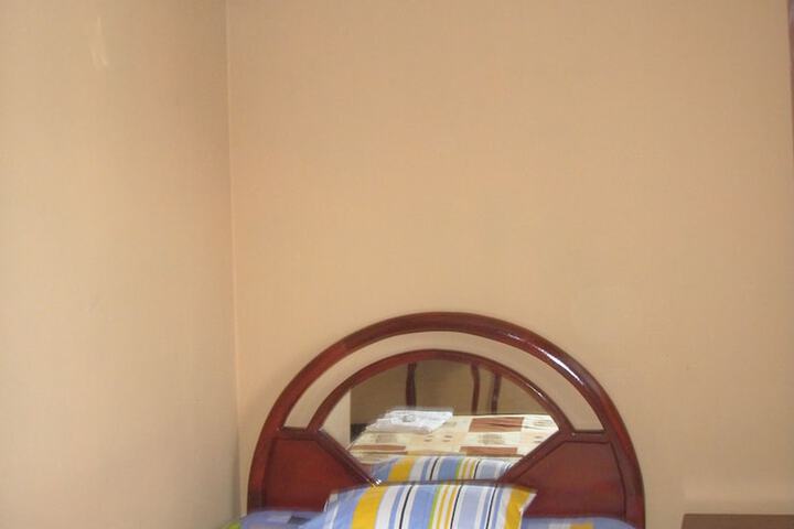 Room 15 of 53