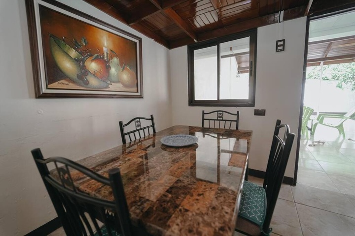Room 4 of 15