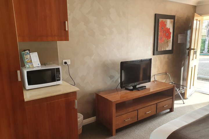 Room 8 of 62