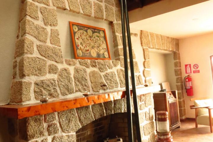 Hotel Interior 3 of 28