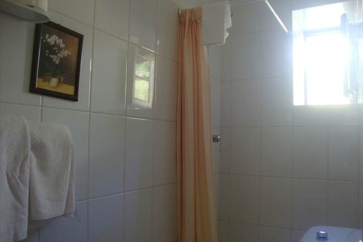 Room 33 of 53