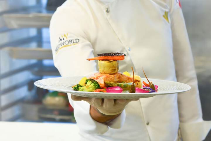 Room 4 of 42