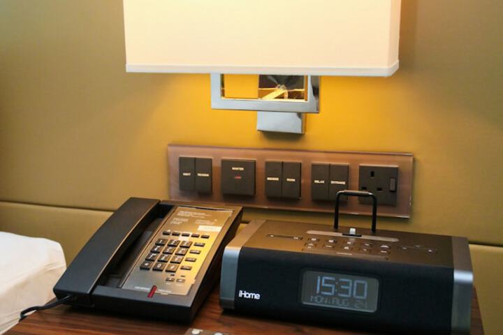 Room amenity
