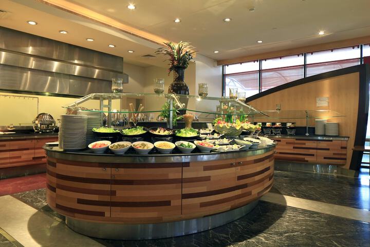Dining 53 of 93