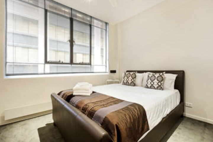 Room 5 of 20