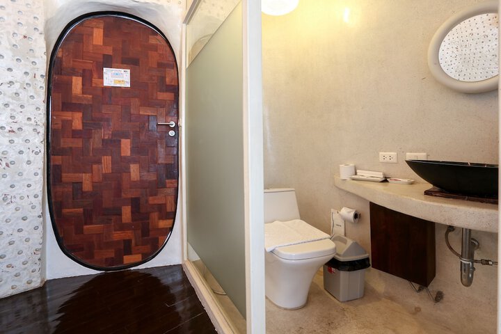Room 45 of 69