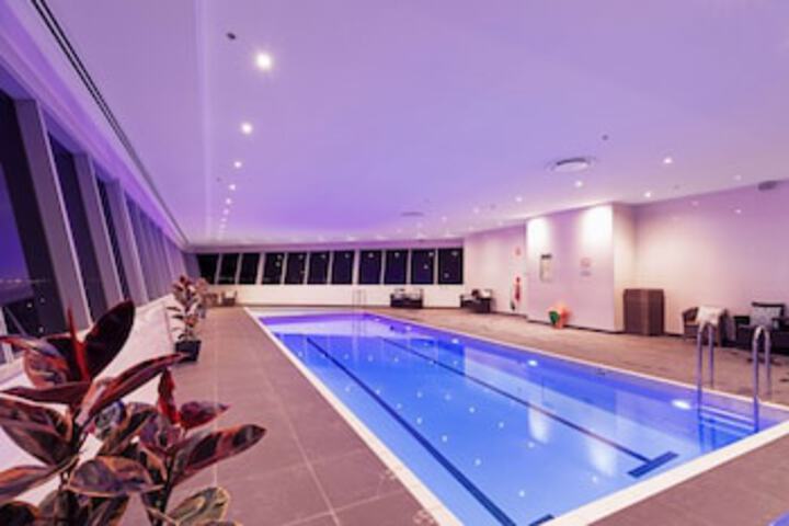 Pool 85 of 201