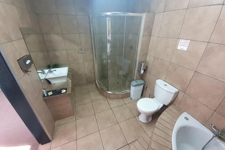 Room 20 of 48