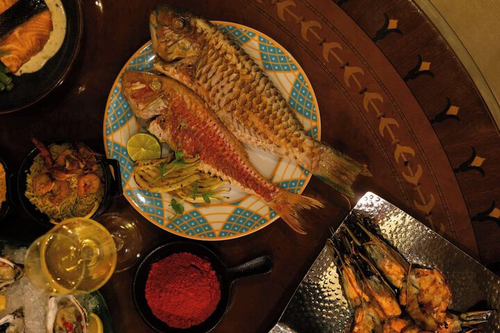 Dining 76 of 115