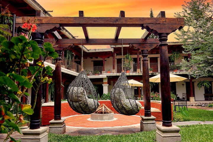 Photo of Hotel Cacique Real