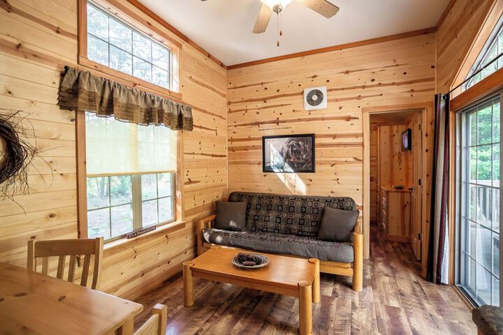 Room 9 of 27
