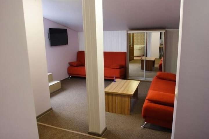 Hotel Interior 4 of 93