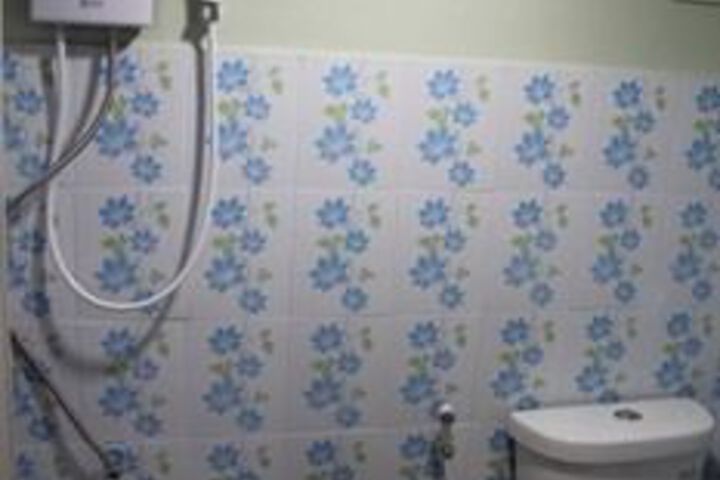Room 4 of 21