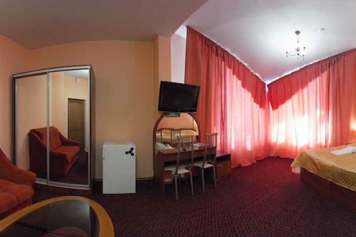 Room 7 of 40
