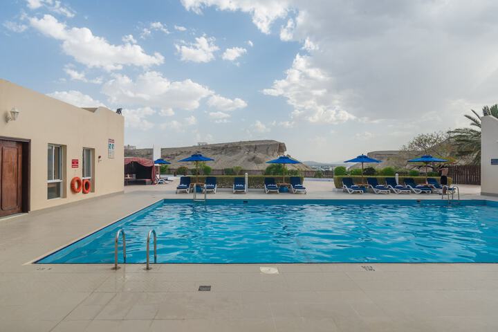 Pool 65 of 121