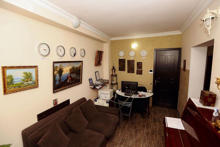 Hotel Interior 7 of 107