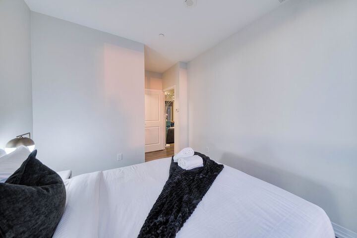 Room 131 of 652