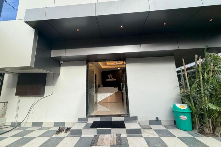 General 17 of 19