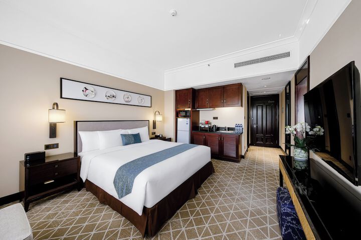 Room 41 of 165