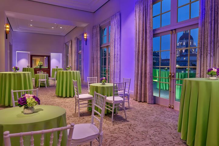 Banquet hall