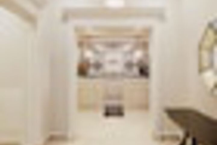Ballroom/Hall 140 of 156