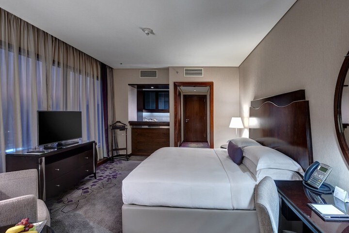 Room 42 of 103