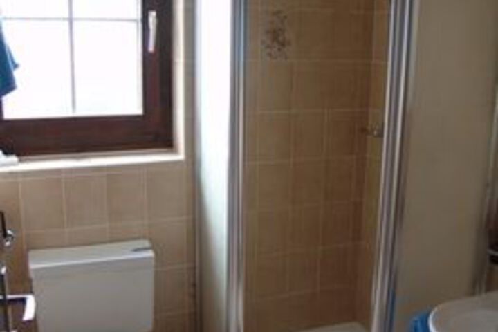 Room 2 of 19