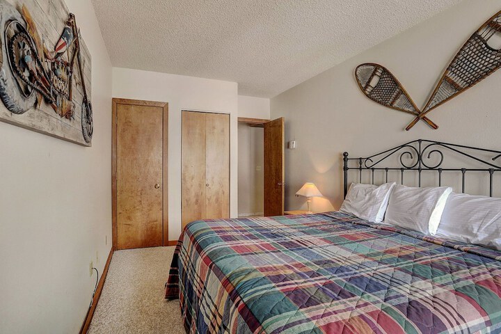 Room 9 of 50