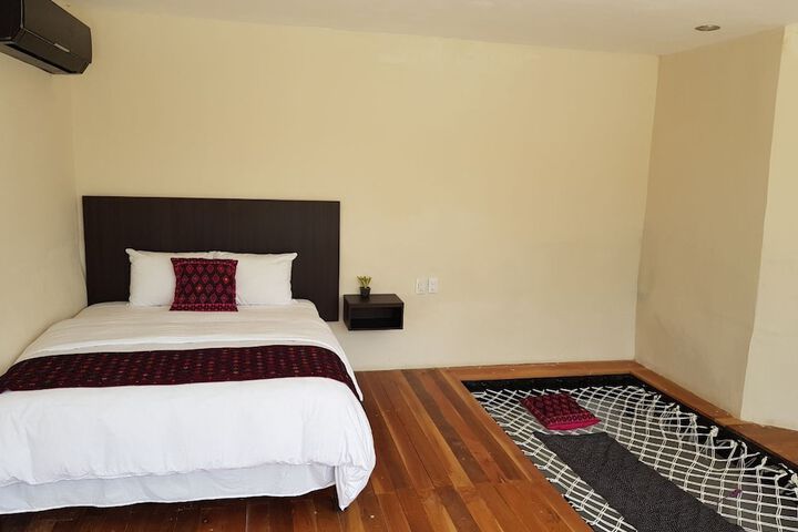 Room 2 of 18