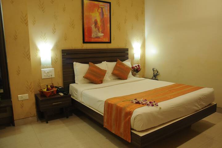 Room 39 of 53
