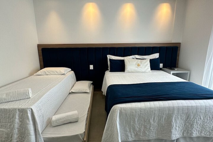Room 15 of 38