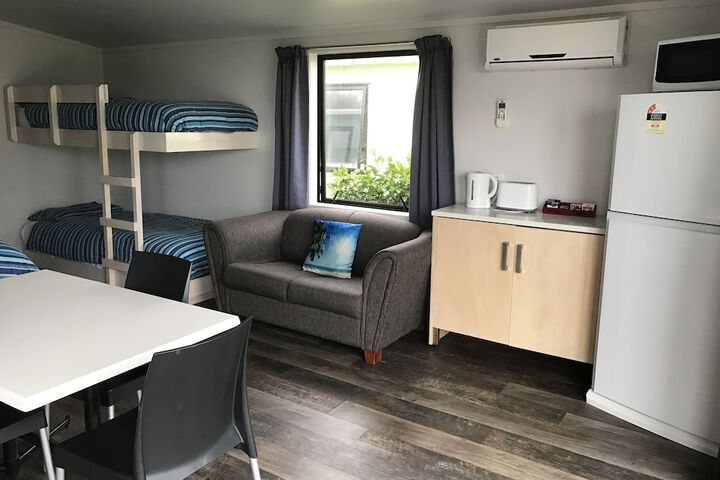 Room 13 of 52