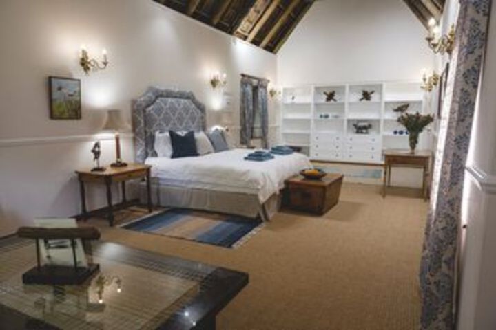 Room 12 of 22