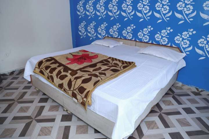 Room 20 of 77