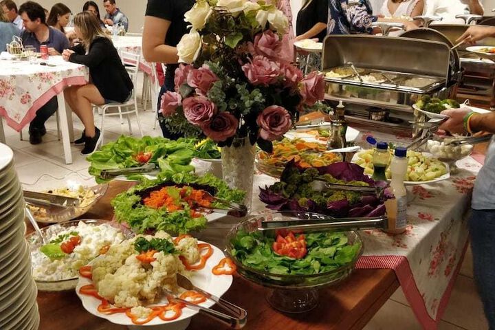 Dining 36 of 61