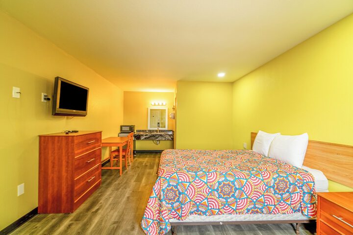 Room 12 of 56