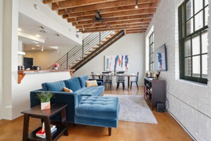 Image of Gorgeous 3br / 2ba Industrial Apt in Nola by Domio