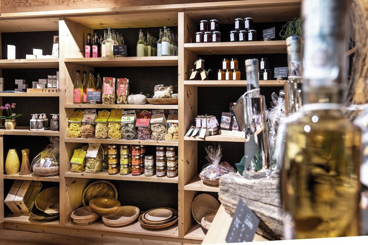 Gift Shop 95 of 160